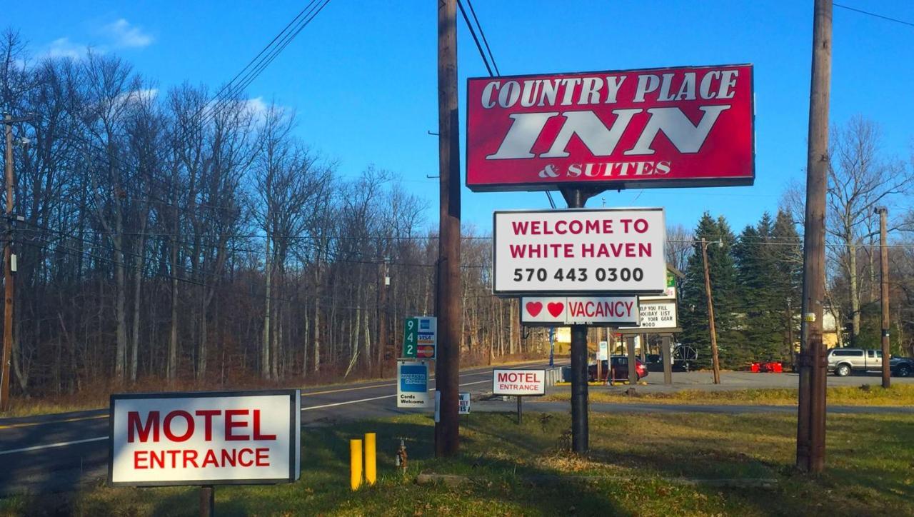 Country Place Inn And Suites White Haven Eksteriør billede