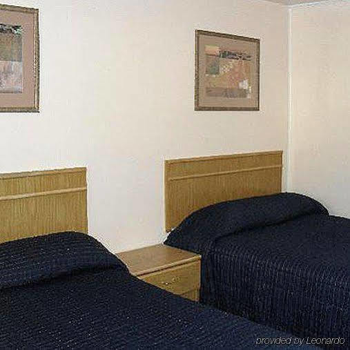 Country Place Inn And Suites White Haven Eksteriør billede